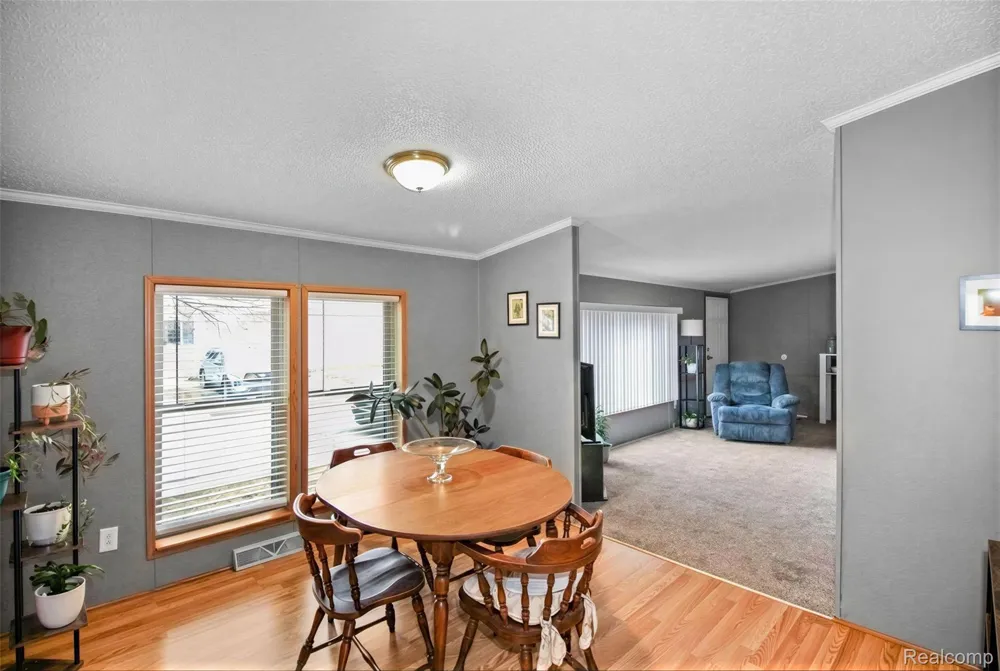 2351 Hiddenview Drive Berlin Charter Township, MI 48166