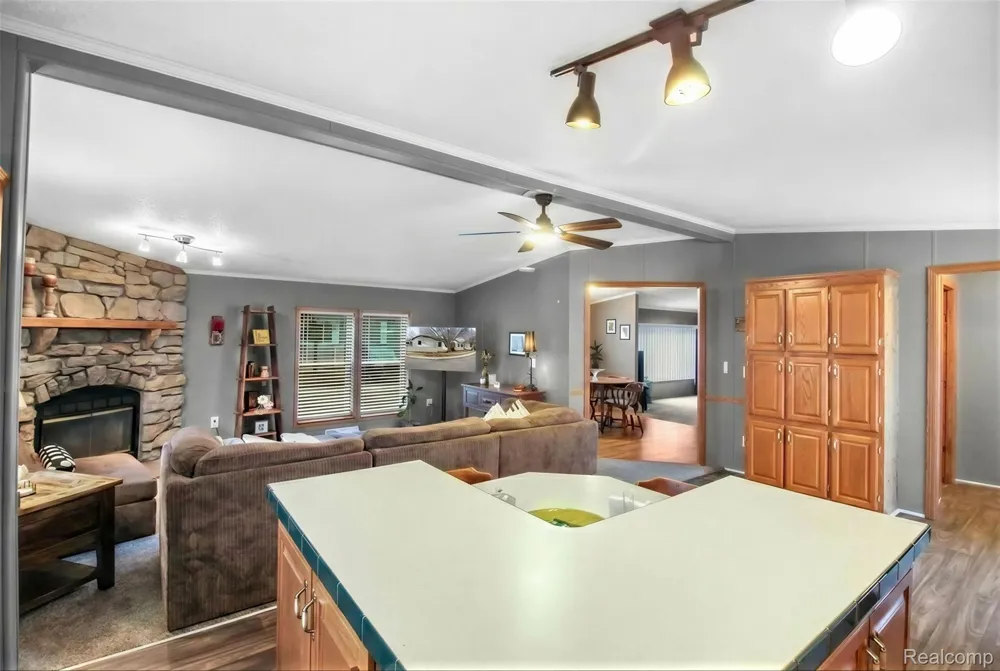 2351 Hiddenview Drive Berlin Charter Township, MI 48166