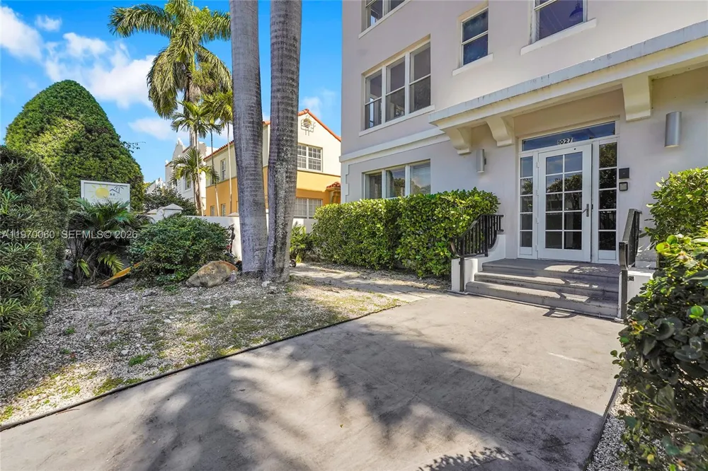 1027 Pennsylvania Ave #103 Miami Beach, FL 33139