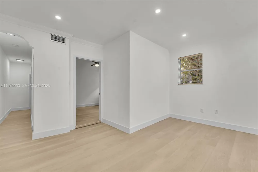 1027 Pennsylvania Ave #103 Miami Beach, FL 33139