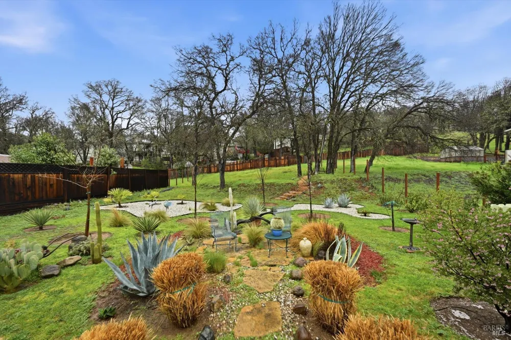 19072 Hidden Valley Road Hidden Valley Lake, CA 95467