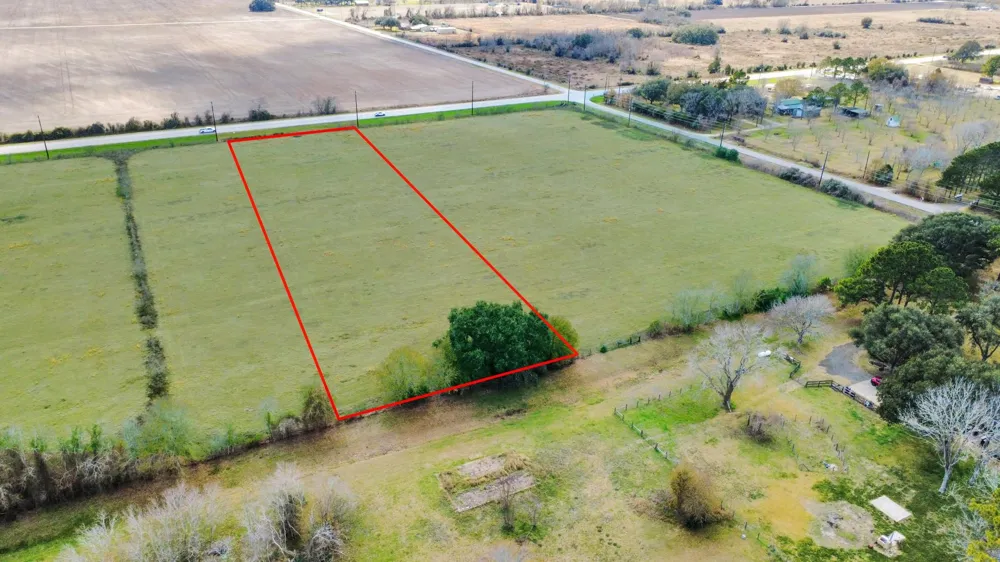 Fm 1462 Damon, TX 77430