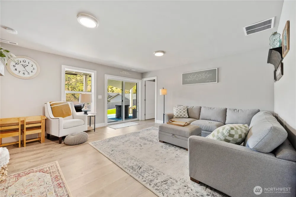 9968 Griffith Place Entiat, WA 98822