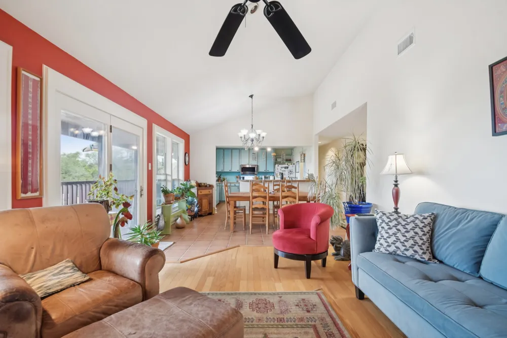 407 Pioneer Trail San Marcos, TX 78666