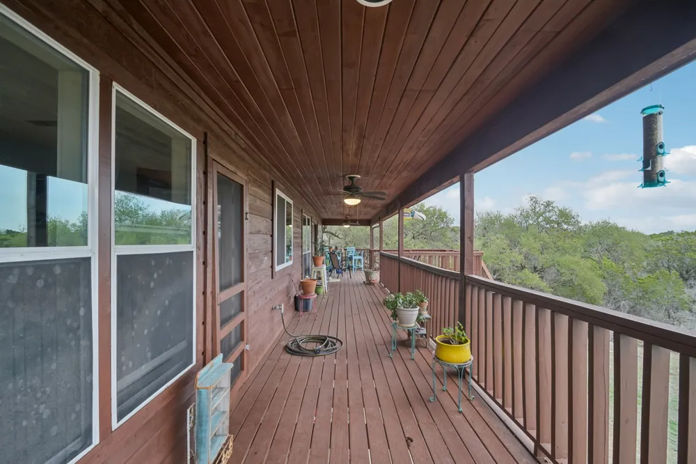 407 Pioneer Trail San Marcos, TX 78666