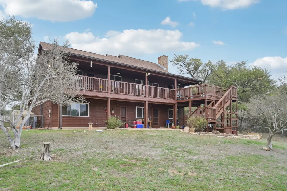 407 Pioneer Trail San Marcos, TX 78666