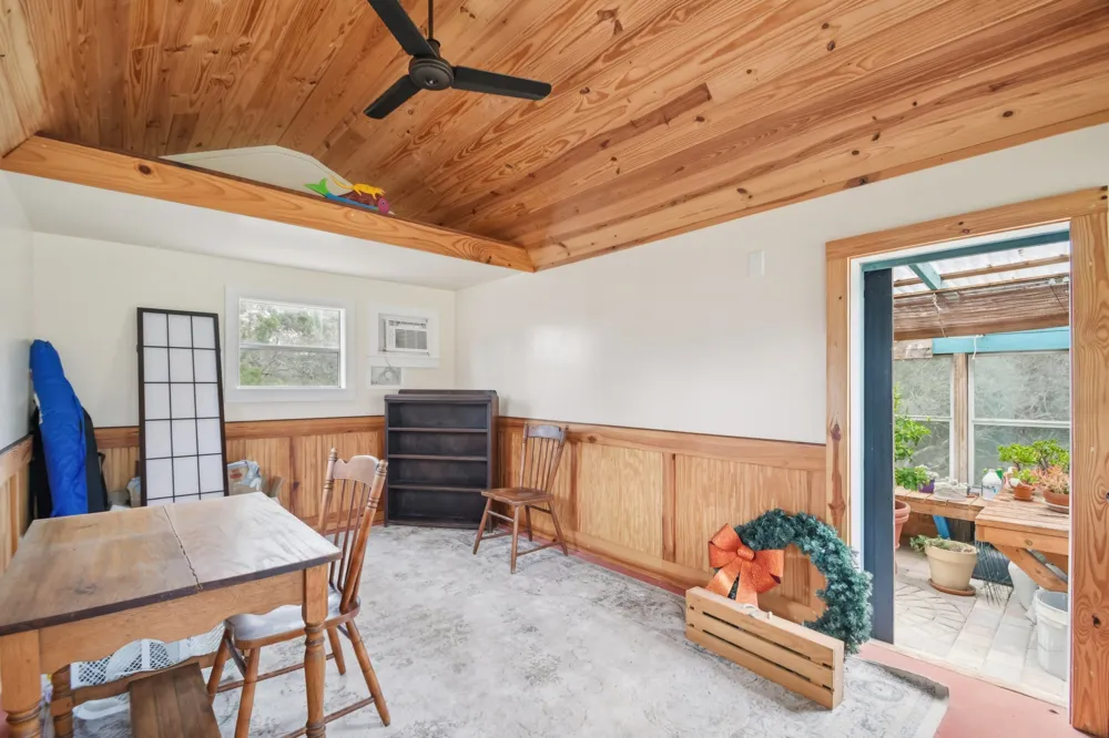 407 Pioneer Trail San Marcos, TX 78666