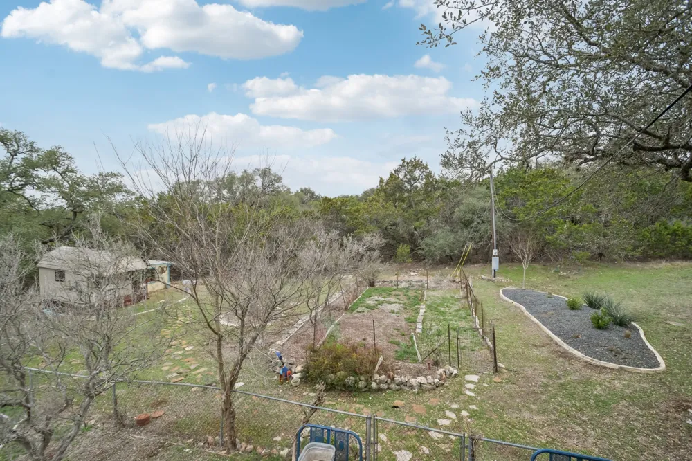 407 Pioneer Trail San Marcos, TX 78666