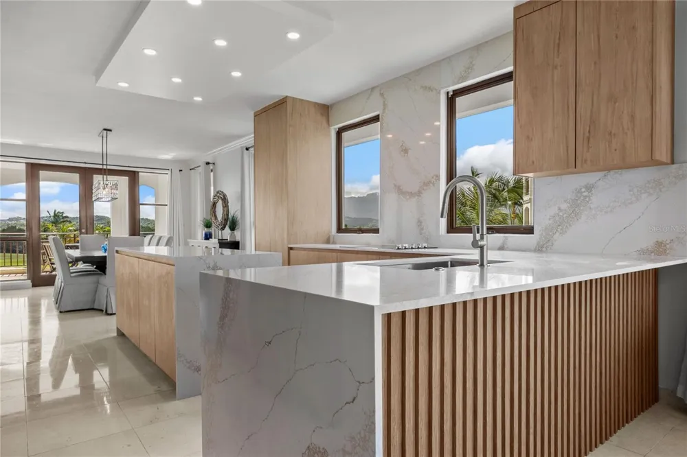 400 COCO BEACH BVL #302B Rio Grande, PR 00721