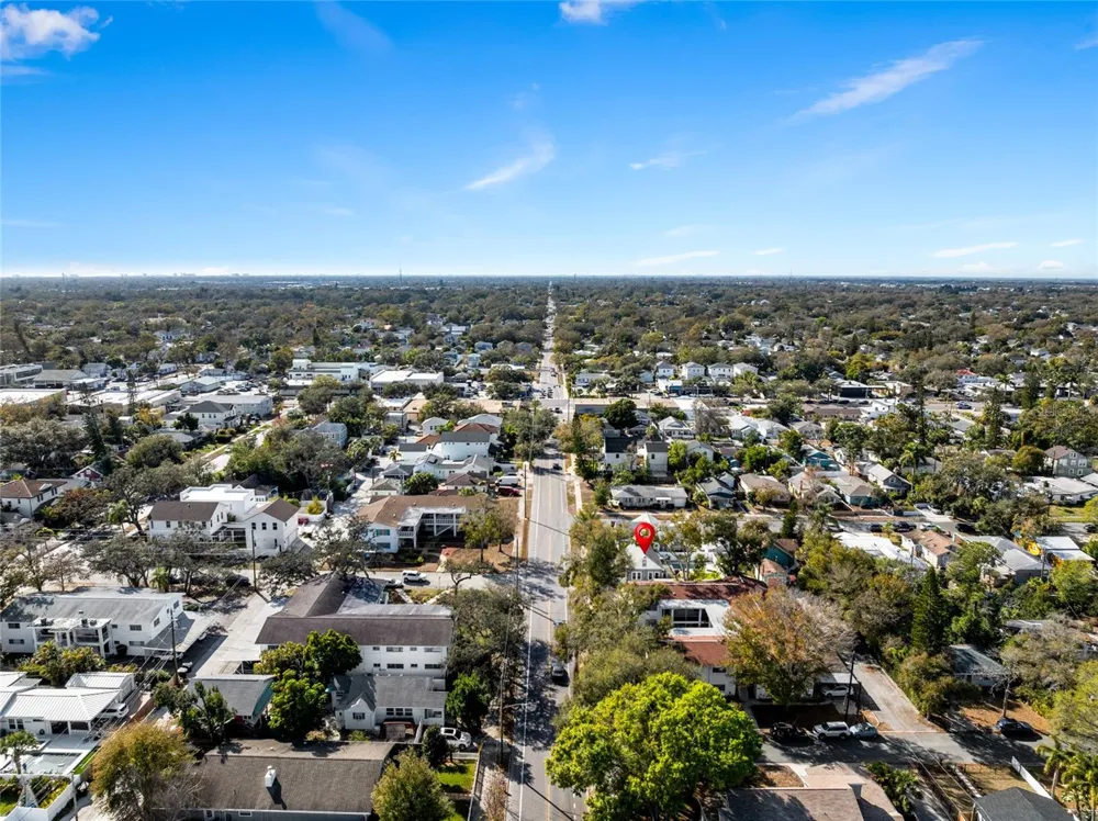 783 30TH AVENUE St Petersburg, FL 33704