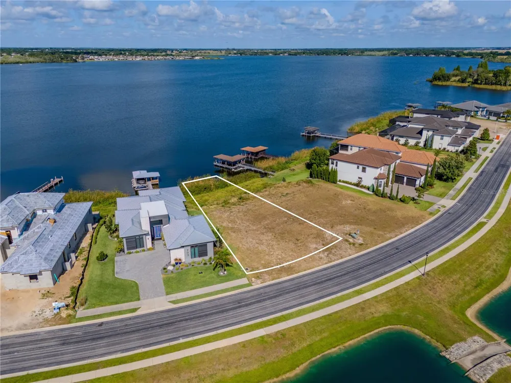 707 WATERFERN TRAIL DRIVE Auburndale, FL 33823