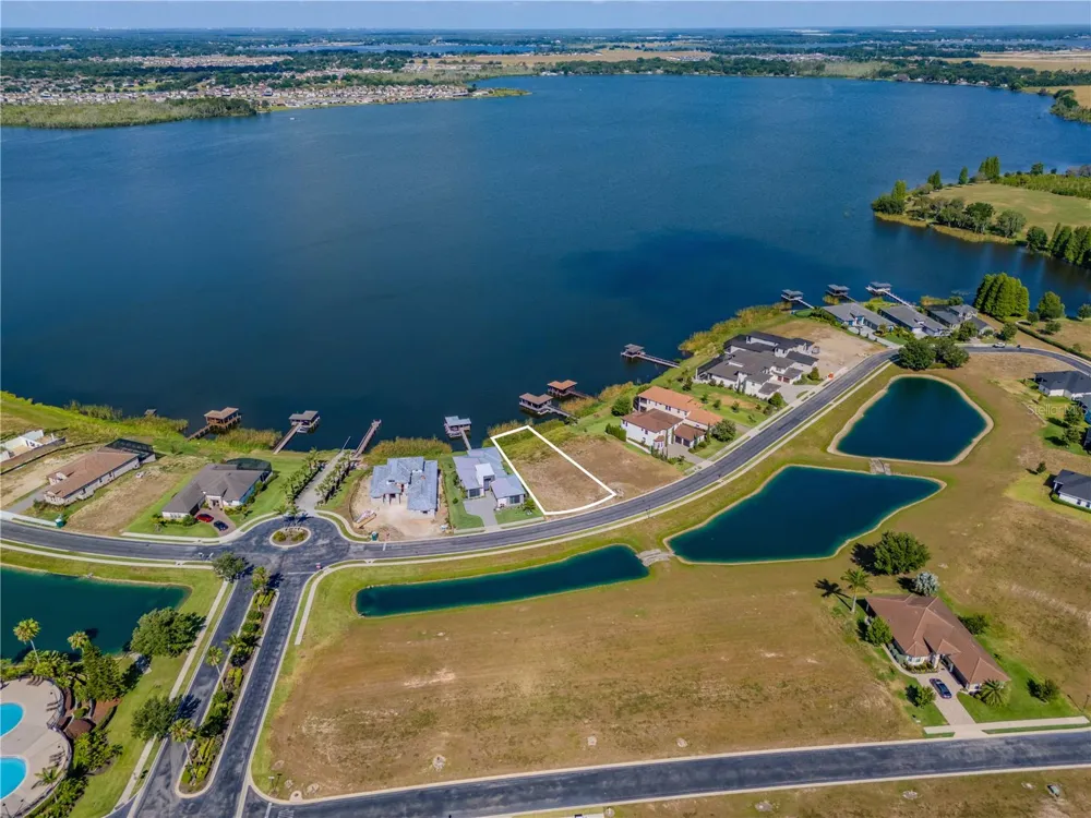 707 WATERFERN TRAIL DRIVE Auburndale, FL 33823