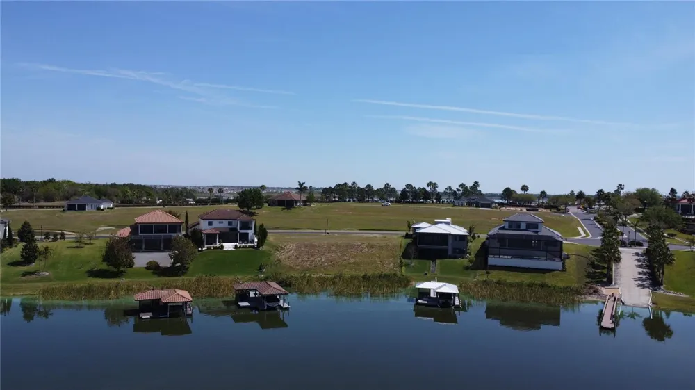 707 WATERFERN TRAIL DRIVE Auburndale, FL 33823