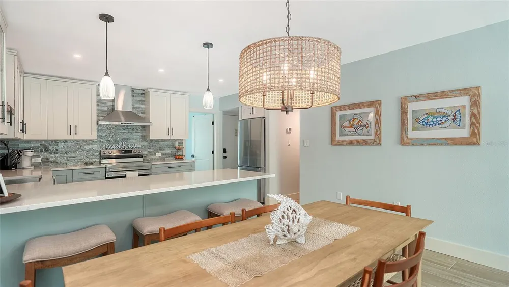 4720 GULF OF MEXICO DRIVE #Villa 2 Longboat Key, FL 34228