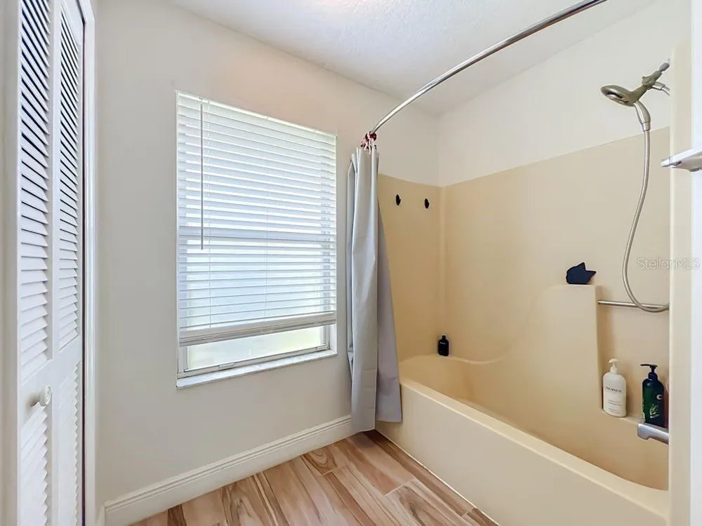 8818 RESERVATION DRIVE Orlando, FL 32829