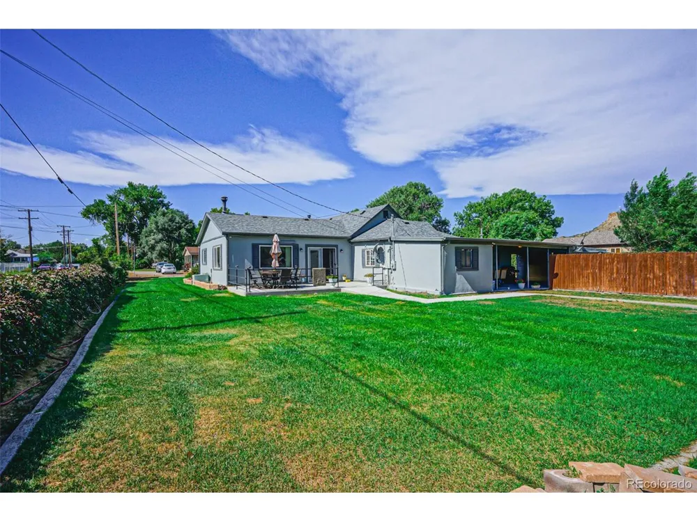 704 Lane Street Trinidad, CO 81082