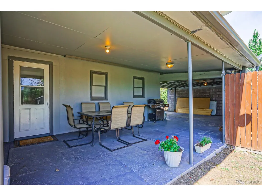 704 Lane Street Trinidad, CO 81082