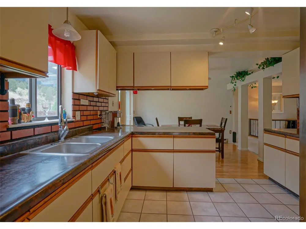 8961 County Road 69 Trinidad, CO 81082