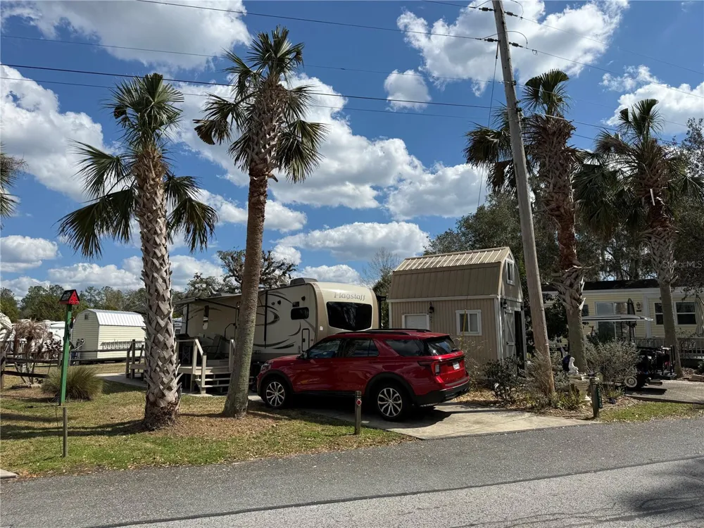 2875 NE 102ND AVENUE ROAD Silver Springs, FL 34488