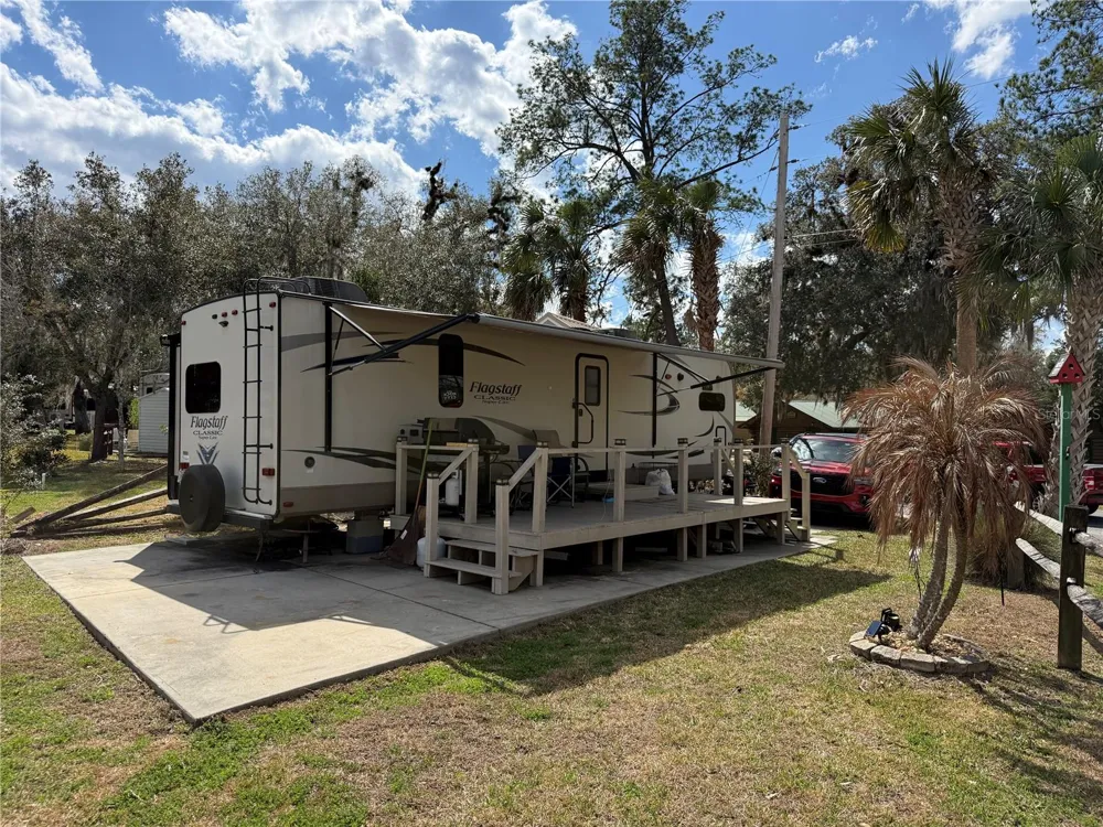 2875 NE 102ND AVENUE ROAD Silver Springs, FL 34488