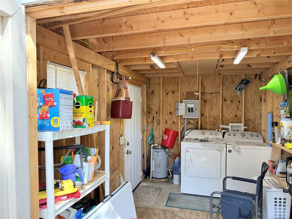 2875 NE 102ND AVENUE ROAD Silver Springs, FL 34488