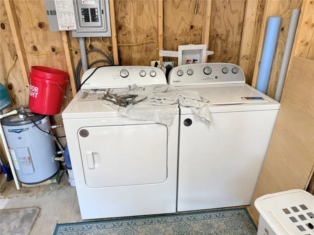 2875 NE 102ND AVENUE ROAD Silver Springs, FL 34488