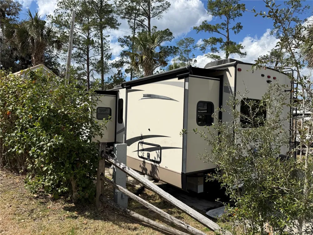 2875 NE 102ND AVENUE ROAD Silver Springs, FL 34488
