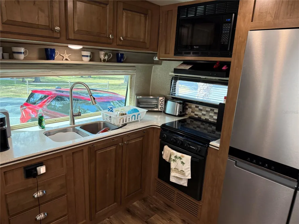2875 NE 102ND AVENUE ROAD Silver Springs, FL 34488