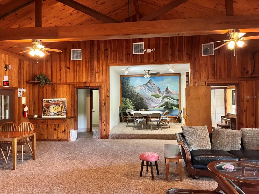 2875 NE 102ND AVENUE ROAD Silver Springs, FL 34488