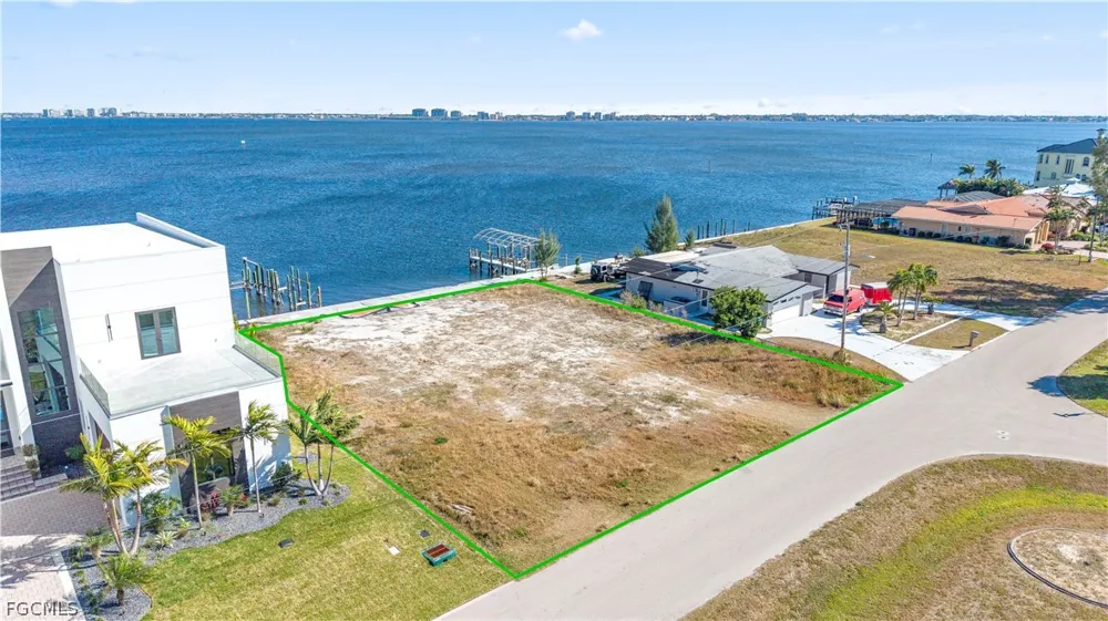 SW 1st Avenue Cape Coral, FL 33914