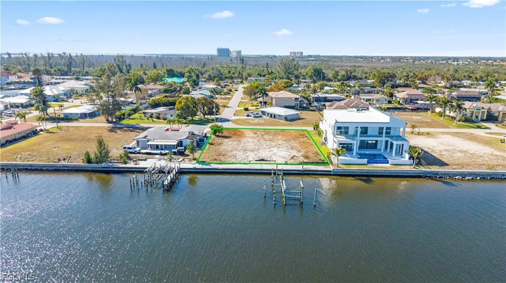 SW 1st Avenue Cape Coral, FL 33914