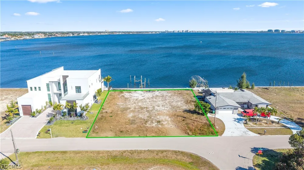 SW 1st Avenue Cape Coral, FL 33914