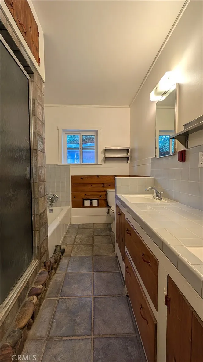 546 Griswold Avenue San Fernando, CA 91340