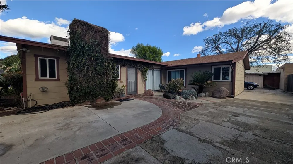 546 Griswold Avenue San Fernando, CA 91340