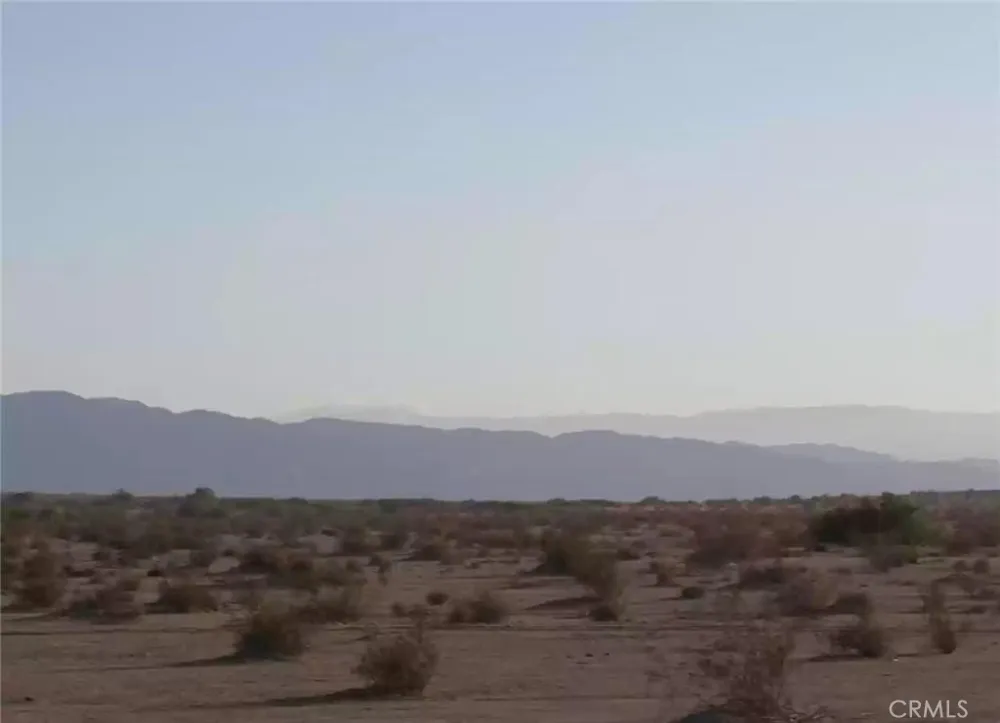 002-450-019-000 Niland, CA 92257