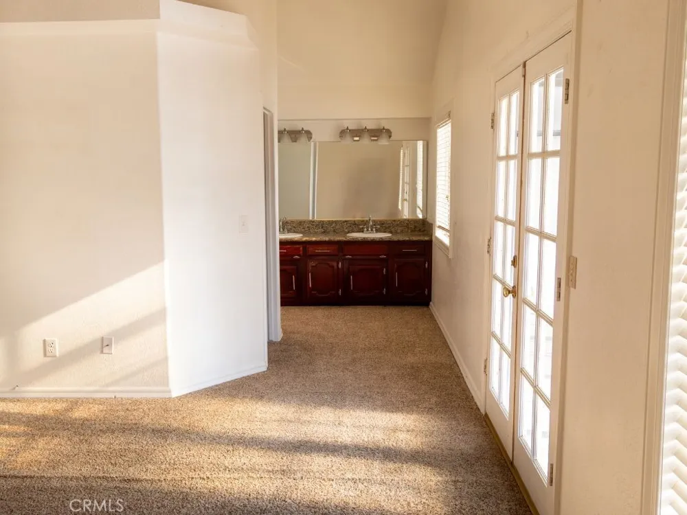 21131 Windsong Street California City, CA 93505