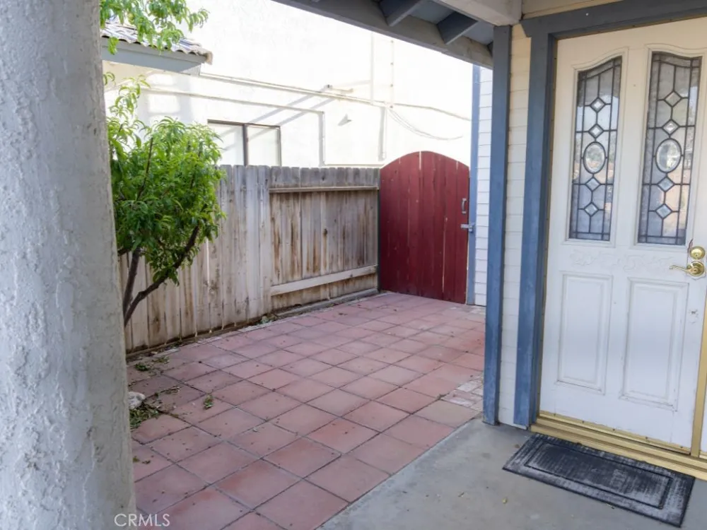21131 Windsong Street California City, CA 93505