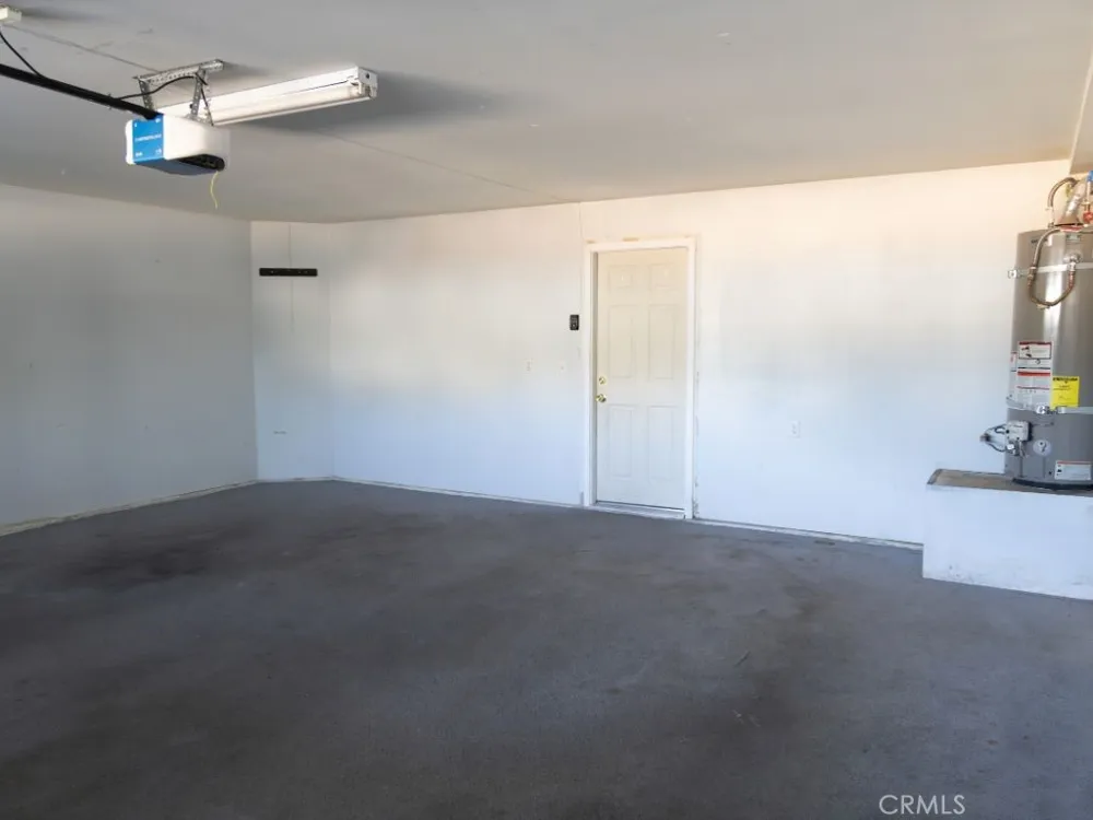 21131 Windsong Street California City, CA 93505