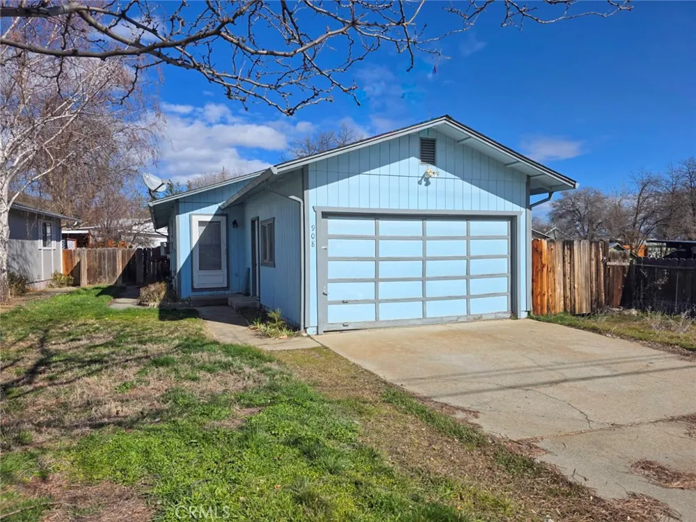 908 Miner St Yreka, CA 96097