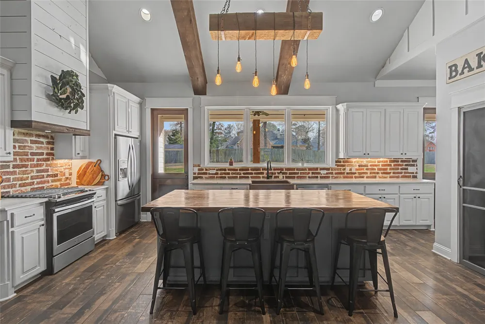 550 Ramsey Drive Stonewall, LA 71078
