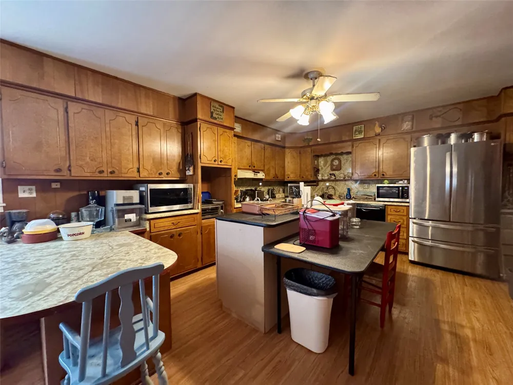 620 5th Street Hawley, TX 79525