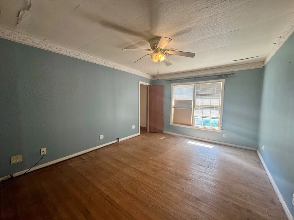 620 5th Street Hawley, TX 79525