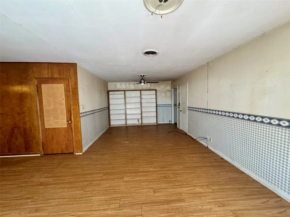 620 5th Street Hawley, TX 79525