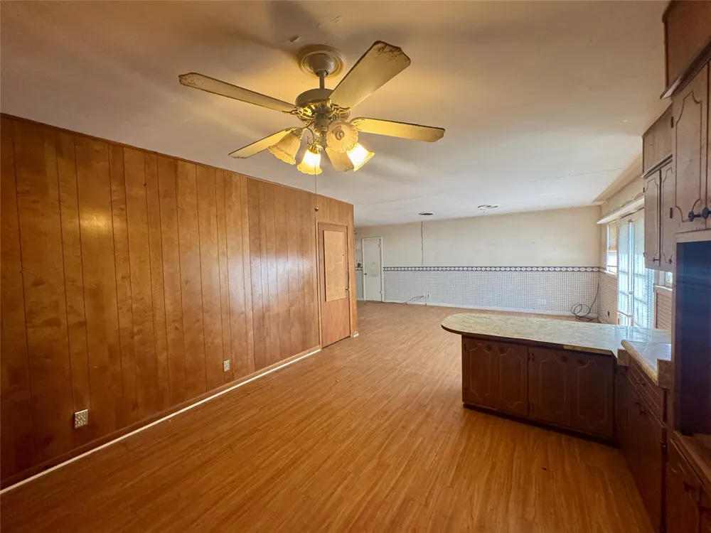 620 5th Street Hawley, TX 79525