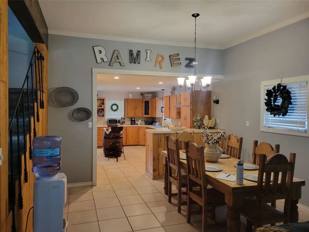 706 W Wrights Avenue Comanche, TX 76442