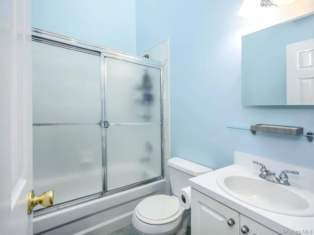 14 Hillcrest Street Huntington, NY 11743