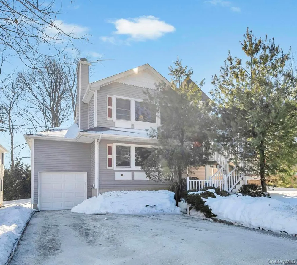 18 Hillcrest Street Huntington, NY 11743