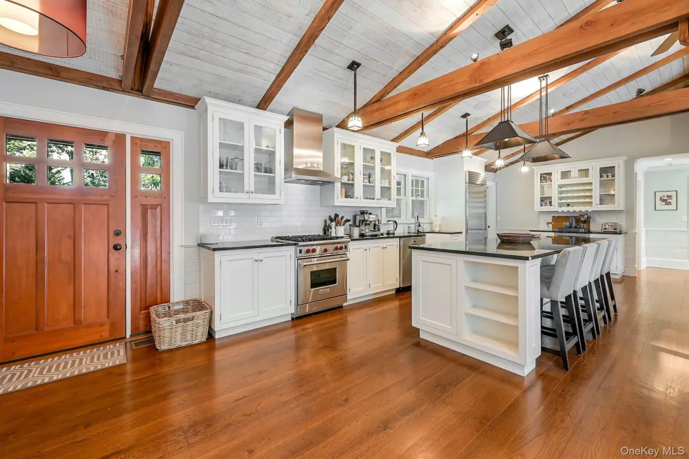 1600 Pine Tree Road Cutchogue, NY 11935