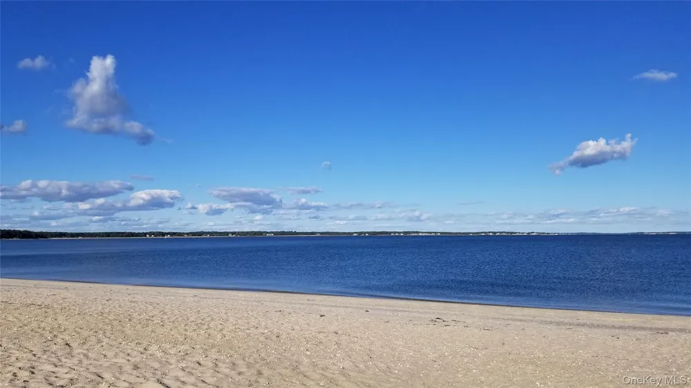 1600 Pine Tree Road Cutchogue, NY 11935