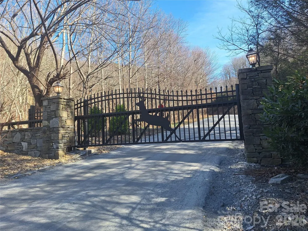 965 Wolf Pen Road Old Fort, NC 28762